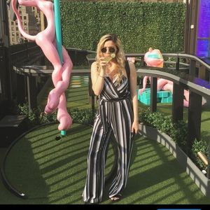 Jumpsuit black and white size small